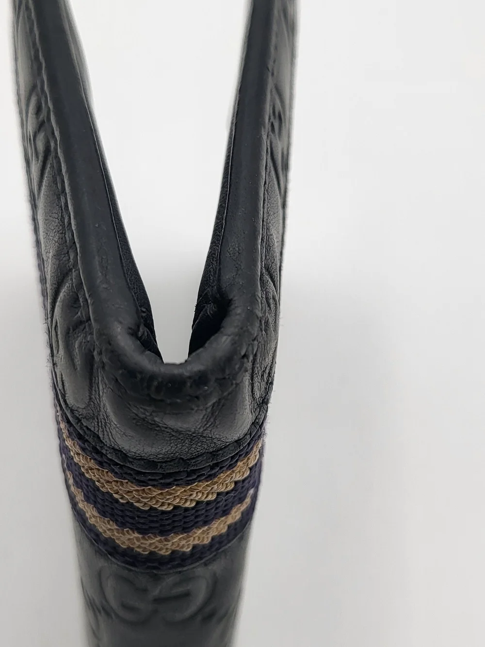 Gucci Royal Blue Embossed Leather Bifold Wallet with Beige/Blue Web Stripe Auth.